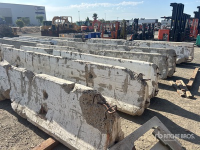 Quantity of (6) K-Rail Barrera