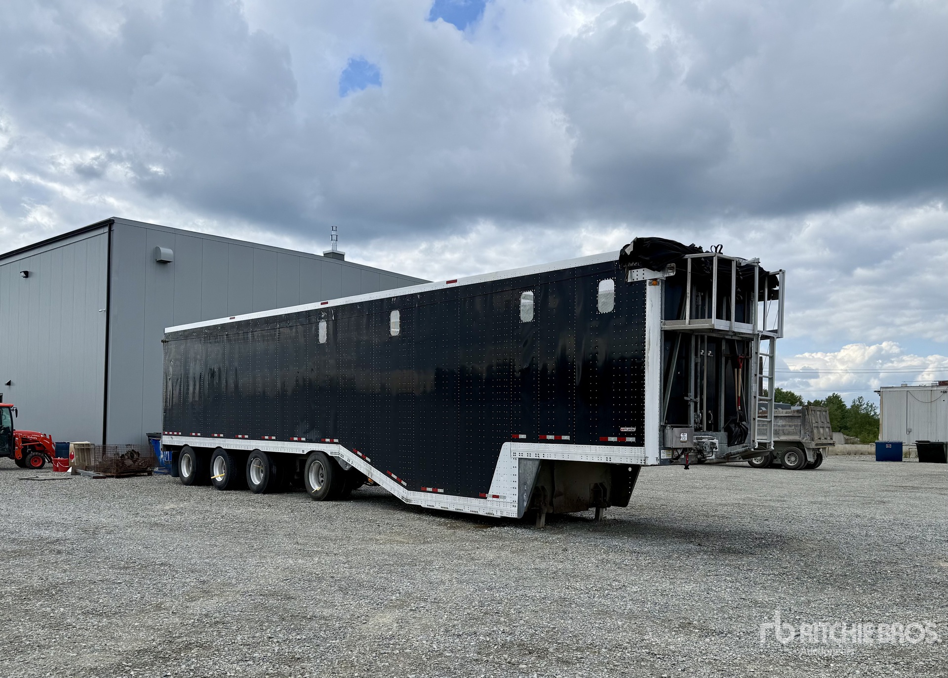 2020 Manac 32453D336 53 ft Quad/A Belly Open-Top Chip Trailer