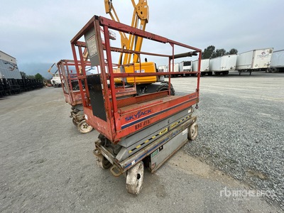 2006 Skyjack SJ3220 Electric Elevador de tijera (Inoperable)