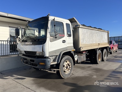 1996 Isuzu FVZ1400A 6x4 T/A Dump Truck