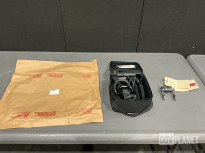 (1) Control Lever, (4) Headsets, (22) Seals & Assorted Items