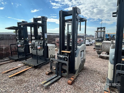 2017 Crown RR5725-35 3500 lb Stapelaar