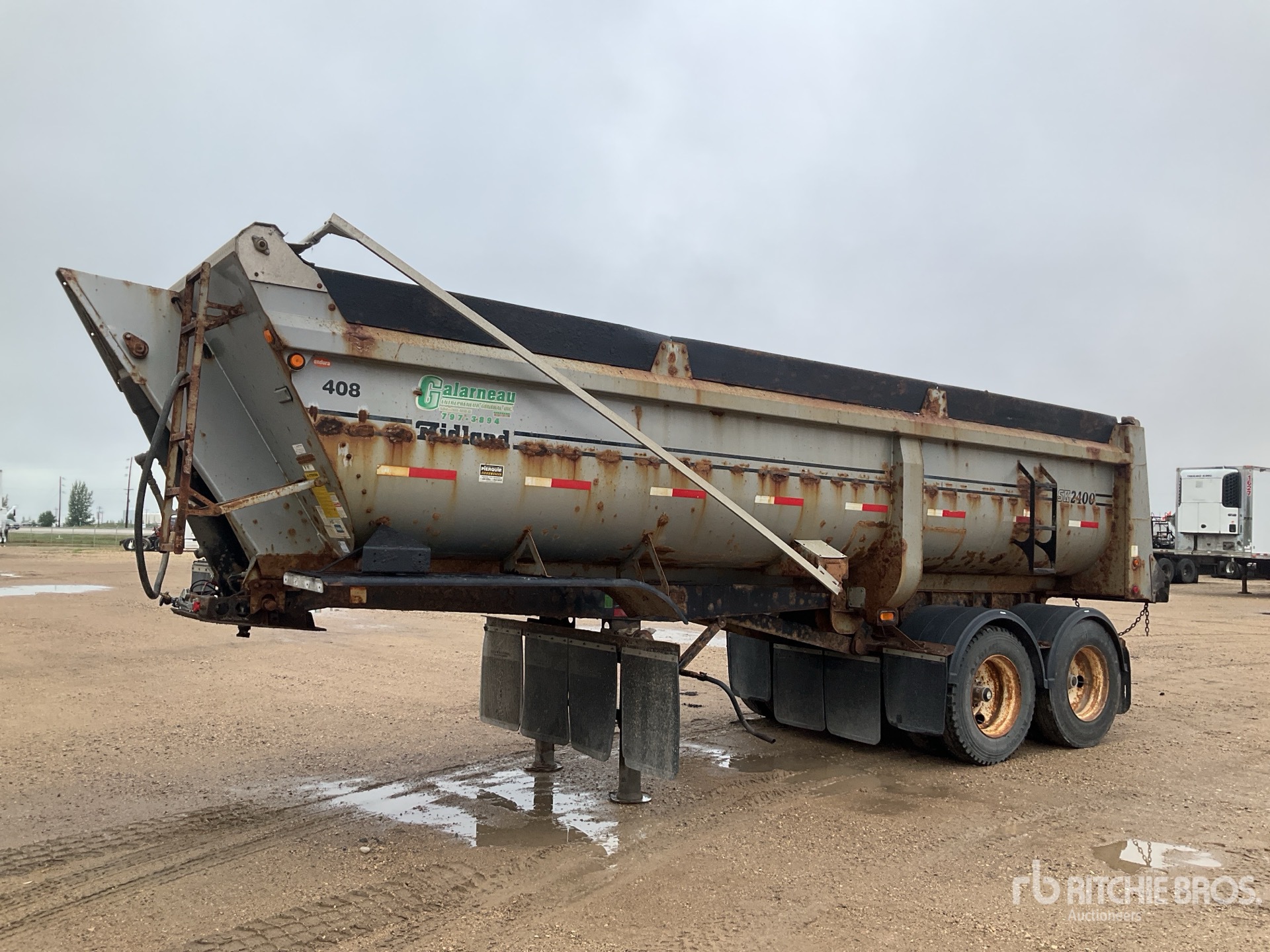 2010 Midland Sk2400 26 ft T/A End Dump Trailer