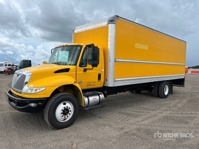 2015 International 4300 Van Truck