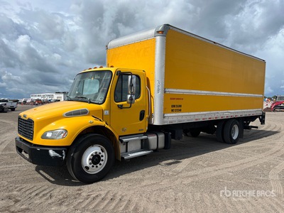 2012 Freightliner M2 102 4x2 Furgoneta caja cerrada
