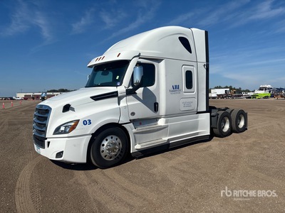 2022 Freightliner Cascadia 126 6x4 T/A Sleeper Truck Tractor