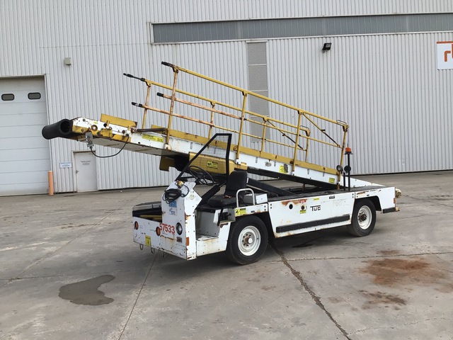 2004 Tug T660-1 600 mm x 7000 mm 4x2 Belt Loader (Inoperable) 2004 Tug T660-1 600 mm x 7000 mm 4x2 Belt Loader (Inoperable)