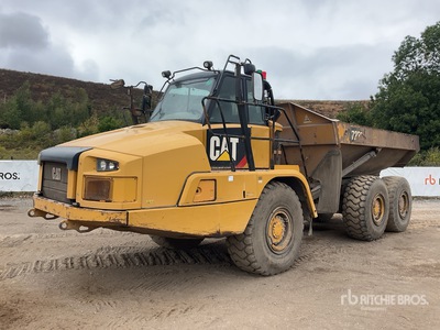 2015 Cat 725C Articulated Dump Truck