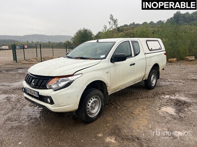 2018 Mitsubishi L200 4x4 Extended Cab Vehicule Utilitaire Pickup (Inoperable)
