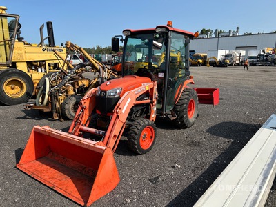 2015 Kubota B3350 4WD ユーティリティトラクター (Inoperable)