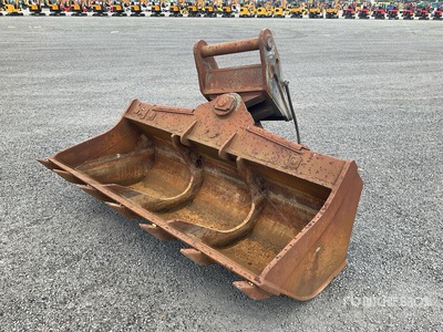 2010 BSG 2000mm Tilting Excavator Bucket