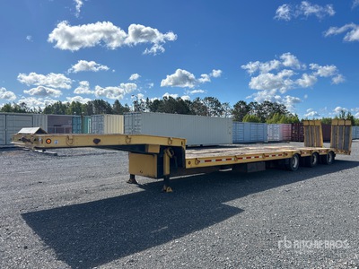 53 ft Tri/A Equipment Trailer
