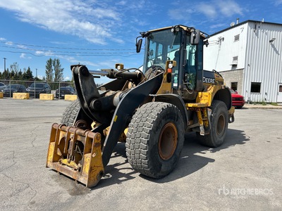 2013 John Deere 624 K Ładowarka kołowa