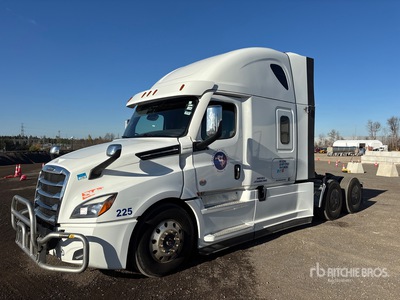 2023 Freightliner Cascadia 126 6x4 3- Achs Sattelzugmaschine mit Schlafkabine