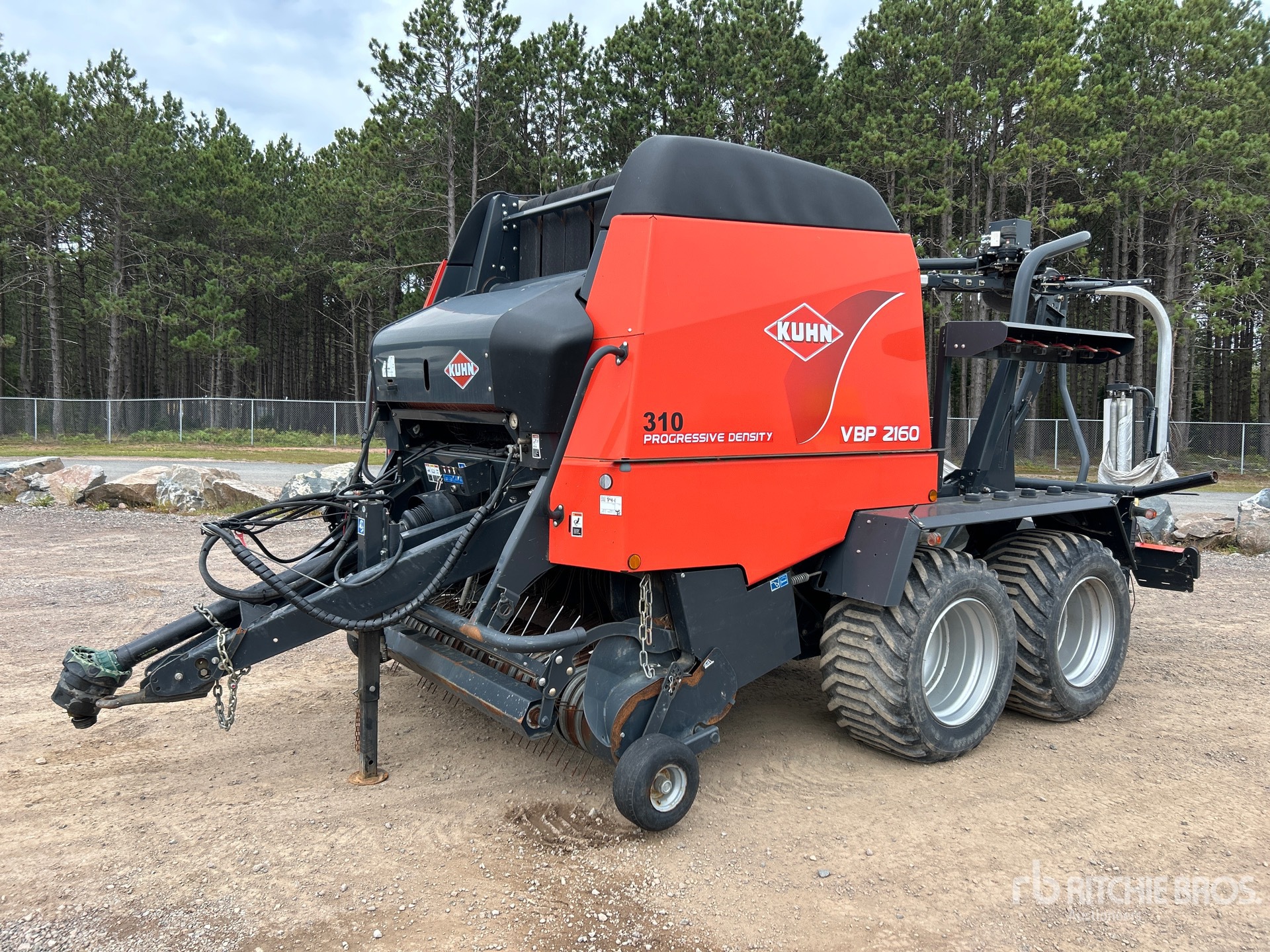 2015 Kuhn VPB2160 Round Baler