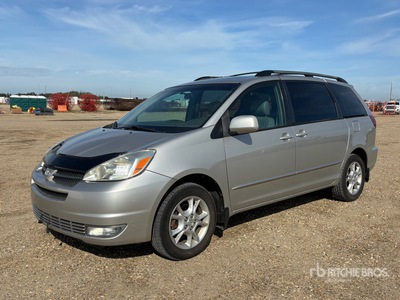 2005 Toyota Sienna Minivan