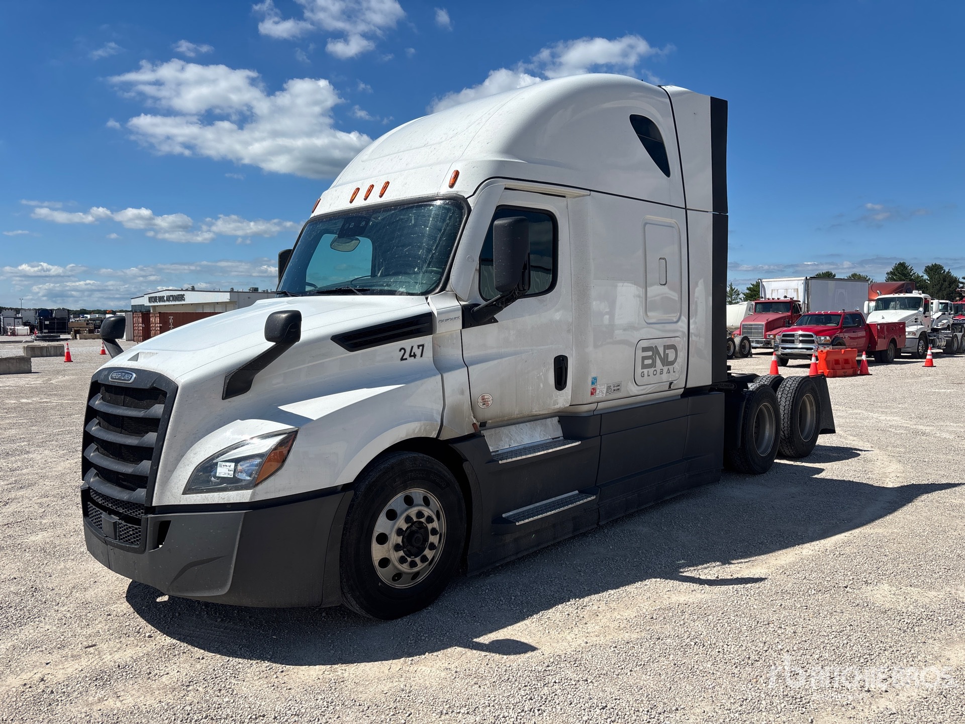 2022 Freightliner Cascadia 126 6x4 T/A Sleeper Truck Tractor