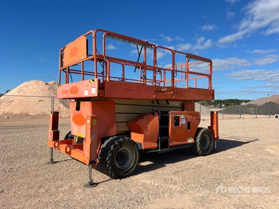 2011 JLG 4394 RT 4x4 Nacelle Ciseaux Scissor Lift