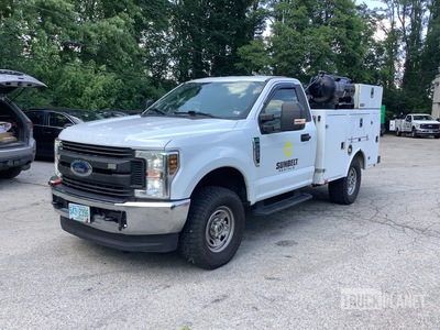 2018 Ford F-250 XL 4x4 Camion de servicios