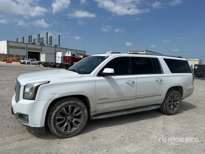 2015 GMC Yukon Denali XL 4WD Vehiculo todoterreno