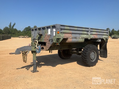 2003 Stewart & Stevenson M1082 LMTV Cargo Trailer