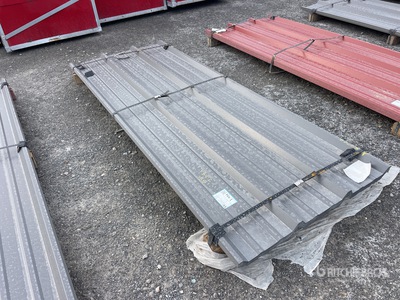 Quantity of Kit Containers Steel R Panel 37 in X 96 in Divers