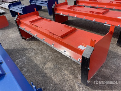 2025 Kit Containers QT-SP-8-23 Empujador de nieve para minicargadora