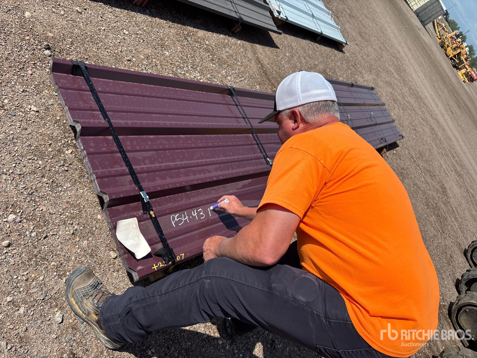 2025 Kit Containers Steel R Panel
