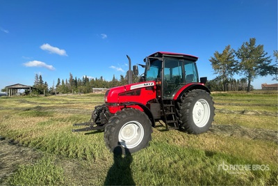 2017 MTZ 1523 4WD Tractor