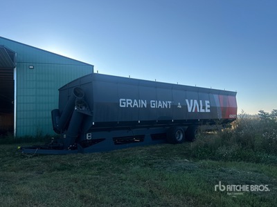 2021 Vale Grain Giant 6500 6500 bu T/A Grain Cart