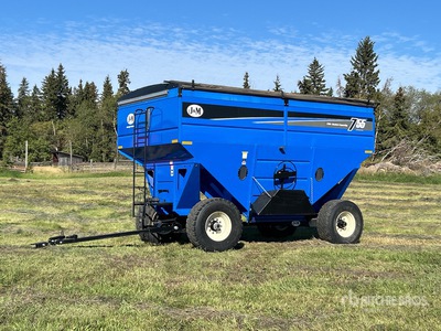 2018 J&M 655/755 750 bu Wagon Grain Cart