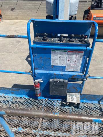 ELEVADOR ARTICULADO 2014 GENIE Z8060ARTICULATING
