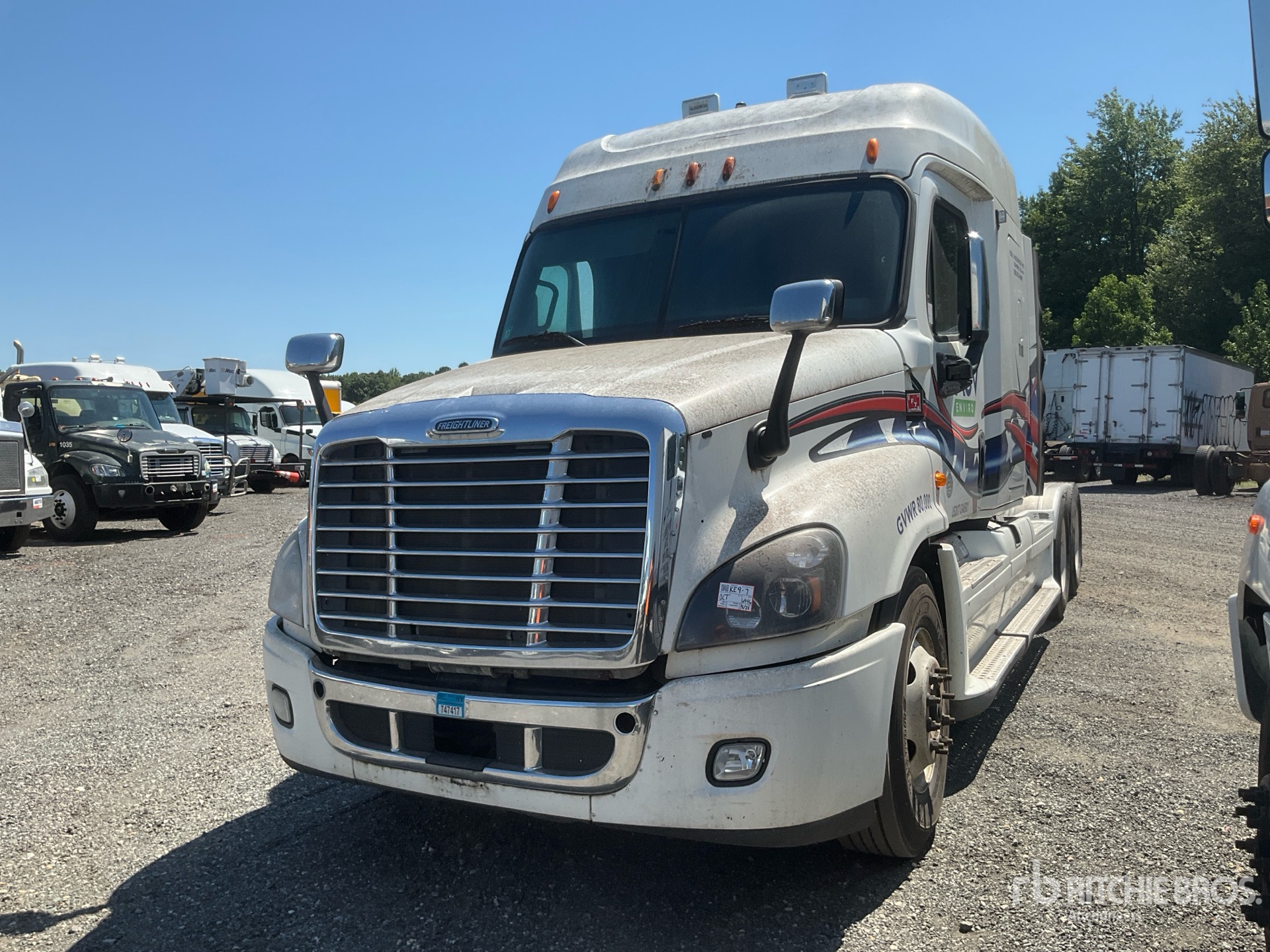 2013 Freightliner Cascadia 125 6x4 T/A Sleeper Truck Tractor (Inoperable)