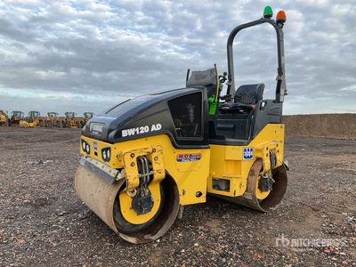 2015 Bomag 120AD-5 Rodillo Tándem