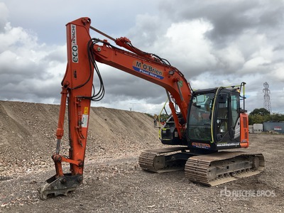 2018 Hitachi ZX135US-6 油圧ショベル