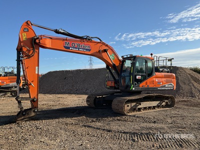 2022 Doosan DX225LC-7 Tracked Excavator