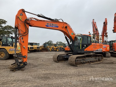 2022 Doosan DX300LC-7 Tracked Excavator