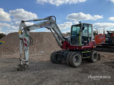 2018 Takeuchi TB295W 4x4 حفار متنقل