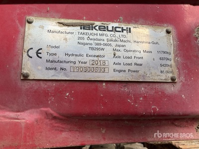 2018 Takeuchi TB295W Excavatrice à roues pour travaux routiers