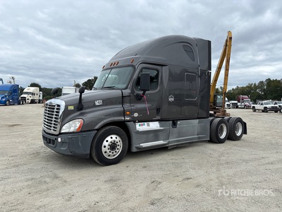 2018 Freightliner Cascadia 125 6x4 Ciągnik siodłowy T/A z kabiną sypialną