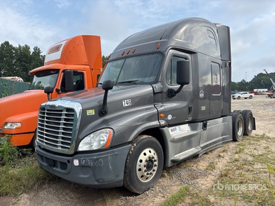 2018 Freightliner Cascadia 125 6x4 Cabeza Tractora Cabina Dormitorio