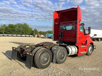 2020 International LT625 6x4 Ciągnik siodłowy T/A z kabiną dzienną
