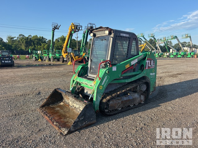 MINI CARGADOR SOBRE ORUGAS 2019 TAKEUCHI TL8