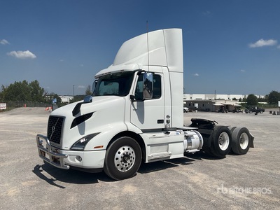 2020 Volvo VNR 6x2 トラックトラクター（T/A）