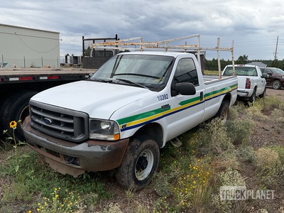 2002 Ford F-250 XL 4x4 Pickup