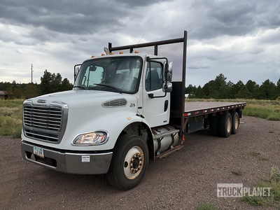 2004 Freightliner M2 112 6x4 Pritsche-Lkw