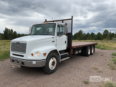 1998 Freightliner FL112 6x4 フラットベッドダンプトラック