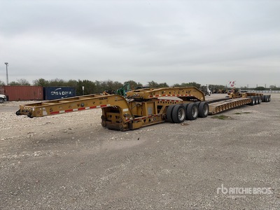 2013 Trail King Tri/A Removable Gooseneck Lowboy Trailer