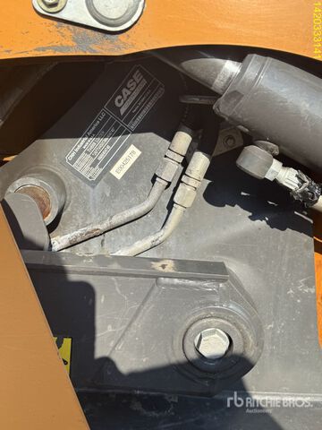 MINI CARGADOR SOBRE ORUGAS 2021 CASE TV450B