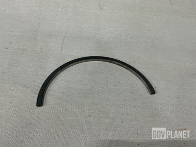 (71) 8351618 Alignment Half Rings